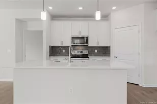 361 Maddox Dr, Aberdeen, NC 28315 - Photo 8