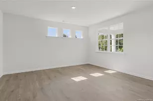 361 Maddox Dr, Aberdeen, NC 28315 - Photo 14