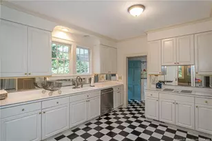 121 Stedman St, Fayetteville, NC 28305 - Photo 6