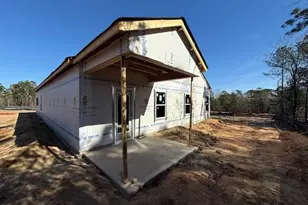 94 Colorado Ct, Spring Lake, NC 28390 - Photo 4