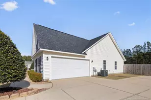 6649 Hillbrook Rd, Hope Mills, NC 28348 - Photo 4