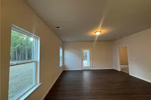 1648 Elk Run Dr, Fayetteville, NC 28312 - Photo 12