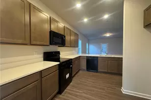 1648 Elk Run Dr, Fayetteville, NC 28312 - Photo 8