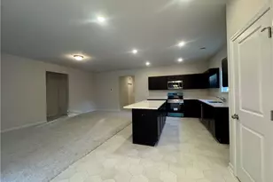 1640 Elk Run Dr, Fayetteville, NC 28312 - Photo 18