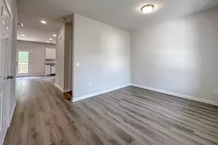 1644 Elk Run Dr, Fayetteville, NC 28312 - Photo 2