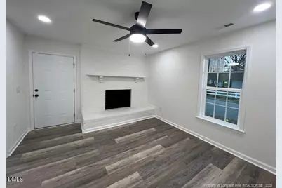 711 Memorial Avenue, Dunn, NC 28334 - Photo 20