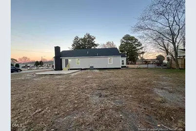 711 Memorial Avenue, Dunn, NC 28334 - Photo 26