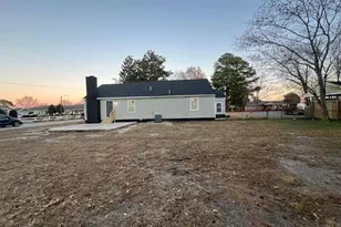 711 Memorial Ave, Dunn, NC 28334 - Photo 26