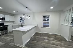 711 Memorial Ave, Dunn, NC 28334 - Photo 8