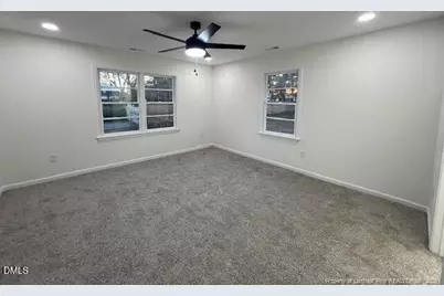 711 Memorial Avenue, Dunn, NC 28334 - Photo 14