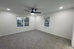 711 Memorial Ave, Dunn, NC 28334 - Photo 14