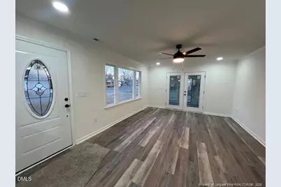 711 Memorial Avenue, Dunn, NC 28334 - Photo 10