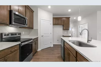 804 Fernwind Circle, Aberdeen, NC 28315 - Photo 8