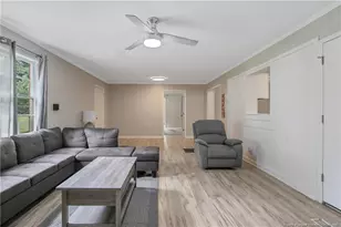 4914 Pinewood Dr, Hope Mills, NC 28348 - Photo 18