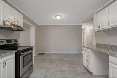 4914 Pinewood Drive, Hope Mills, NC 28348 - Photo 12