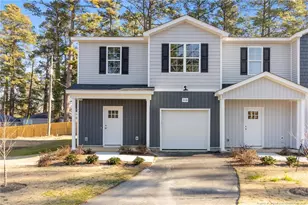1016 Laurel St, Fayetteville, NC 28303 - Photo 2