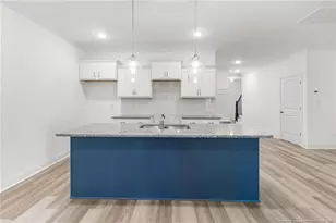 1012 Laurel St, Fayetteville, NC 28303 - Photo 10