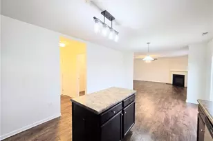 331 Botanical Ct, Bunnlevel, NC 28323 - Photo 6