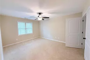 171 Cedar Ln, Sanford, NC 27332 - Photo 16