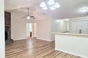 6768 Willowbrook Dr, Fayetteville, NC 28314 - Photo 4