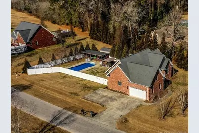 21 Brownstone Drive, Lumberton, NC 28360 - Photo 2