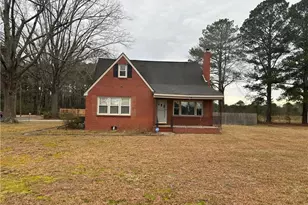 1700 Cedar Creek Rd, Fayetteville, NC 28312 - Photo 2