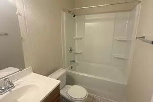 4716 Bent Pine Dr, Fayetteville, NC 28304 - Photo 8