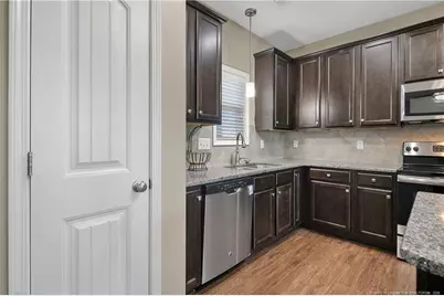 6728 Running Fox Road, Hope Mills, NC 28348 - Photo 14