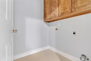 4411 Bluebush Dr, Fayetteville, NC 28312 - Photo 8