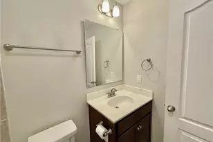 211 Executive Dr, Lillington, NC 27546 - Photo 38