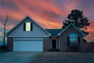 855 Turkey Ridge Dr, Fayetteville, NC 28314 - Photo 1