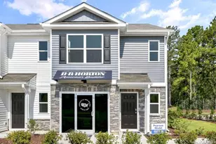 240 Maddox Dr, Aberdeen, NC 28315 - Photo 1