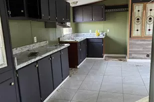 2222 Sand Hill Rd, Hope Mills, NC 28438 - Photo 4