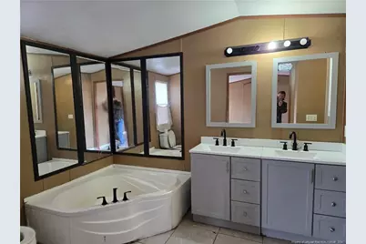 2222 Sand Hill Road, Hope Mills, NC 28438 - Photo 8