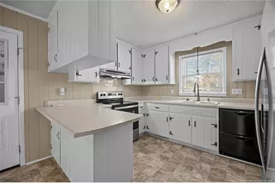 6319 Whitehall, Fayetteville, NC 28303 - Photo 16