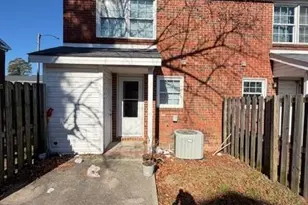 6467 Yadkin Rd, Fayetteville, NC 28303 - Photo 8