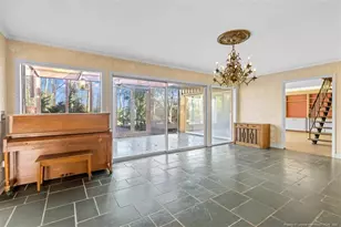 502 W 33rd St, Lumberton, NC 28358 - Photo 8