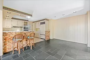 502 W 33rd St, Lumberton, NC 28358 - Photo 6