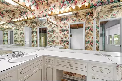 502 W 33rd Street, Lumberton, NC 28358 - Photo 28