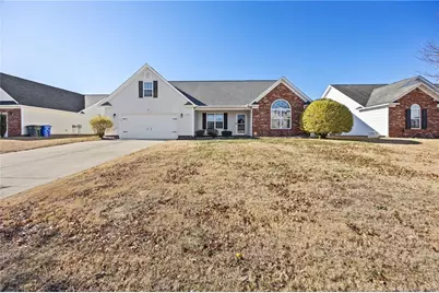 1944 Yellowbrick Road, Fayetteville, NC 28314 - Photo 4