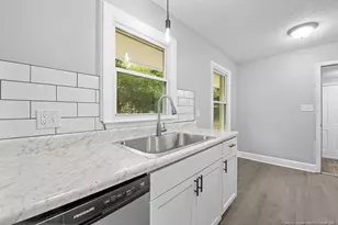 331 Richmond Dr, Fayetteville, NC 28304 - Photo 8