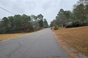 1929 McGougan Rd, Fayetteville, NC 28303 - Photo 16