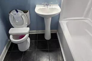 1929 McGougan Rd, Fayetteville, NC 28303 - Photo 4