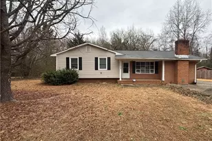 2049 Corrinna St, Fayetteville, NC 28301 - Photo 1