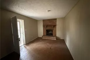 2049 Corrinna St, Fayetteville, NC 28301 - Photo 10