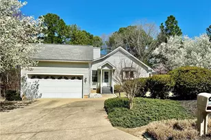 10 Magnolia Ct, Sanford, NC 27332 - Photo 2