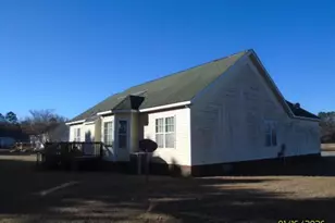 205 Kelly Dr, Laurinburg, NC 28352 - Photo 4