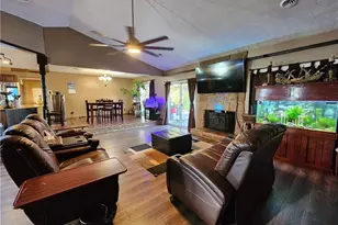 6804 Timbercroft Ln, Fayetteville, NC 28314 - Photo 12