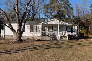 3305 Dandelion Ln, Fayetteville, NC 28306 - Photo 2