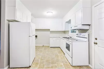 828 Pilot Avenue, Fayetteville, NC 28304 - Photo 6